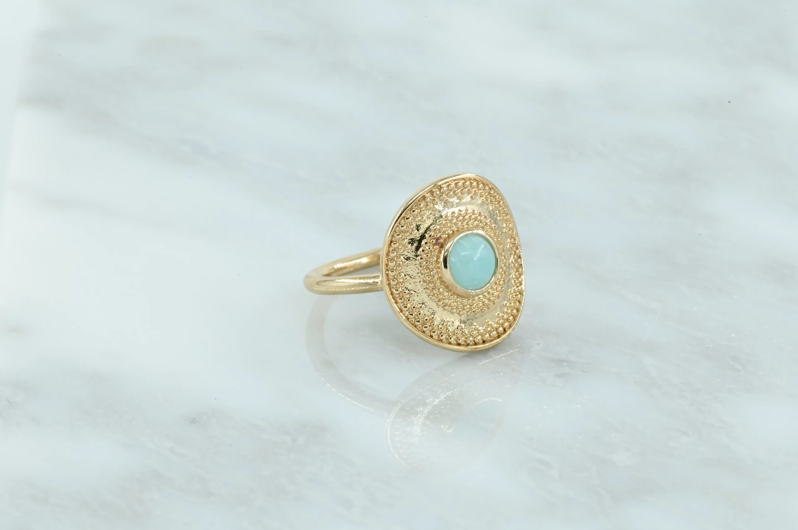 18 Karaats gold-plated bohemian ring met prachtige steentje