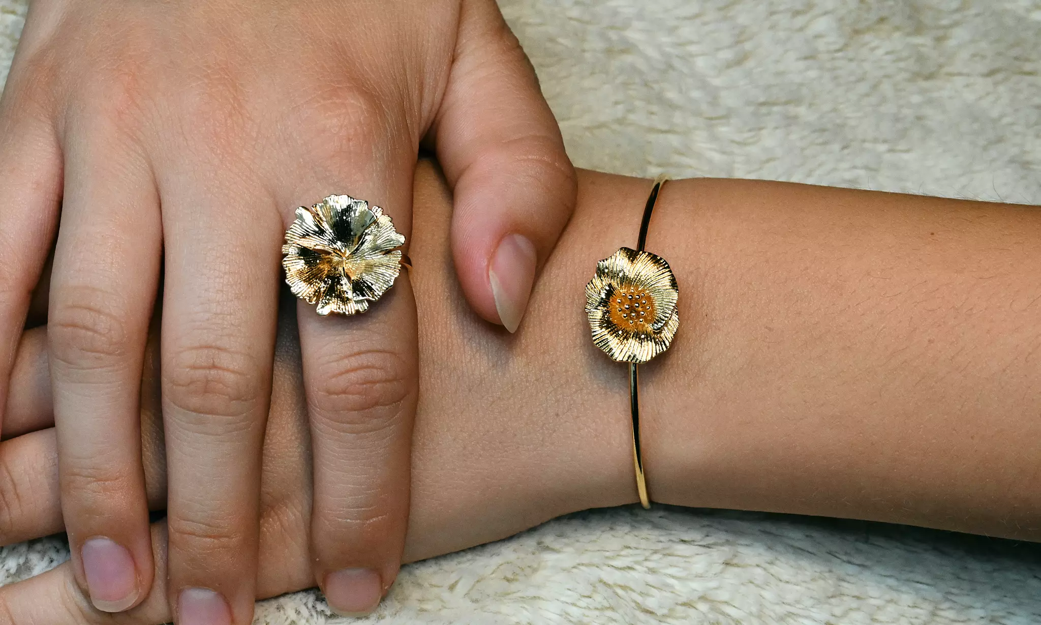 Bangle met bloem