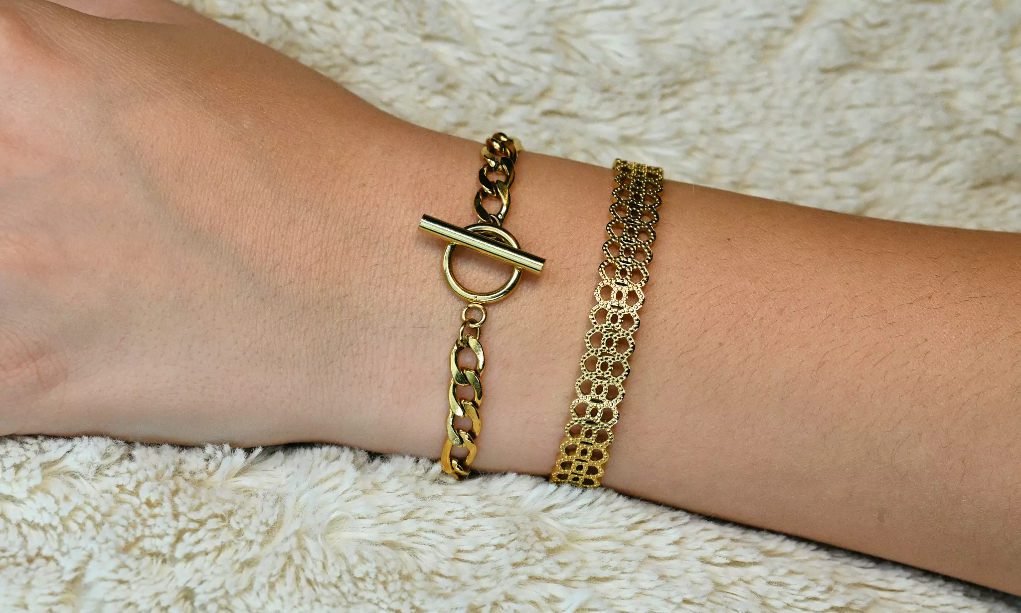 Bangle met details