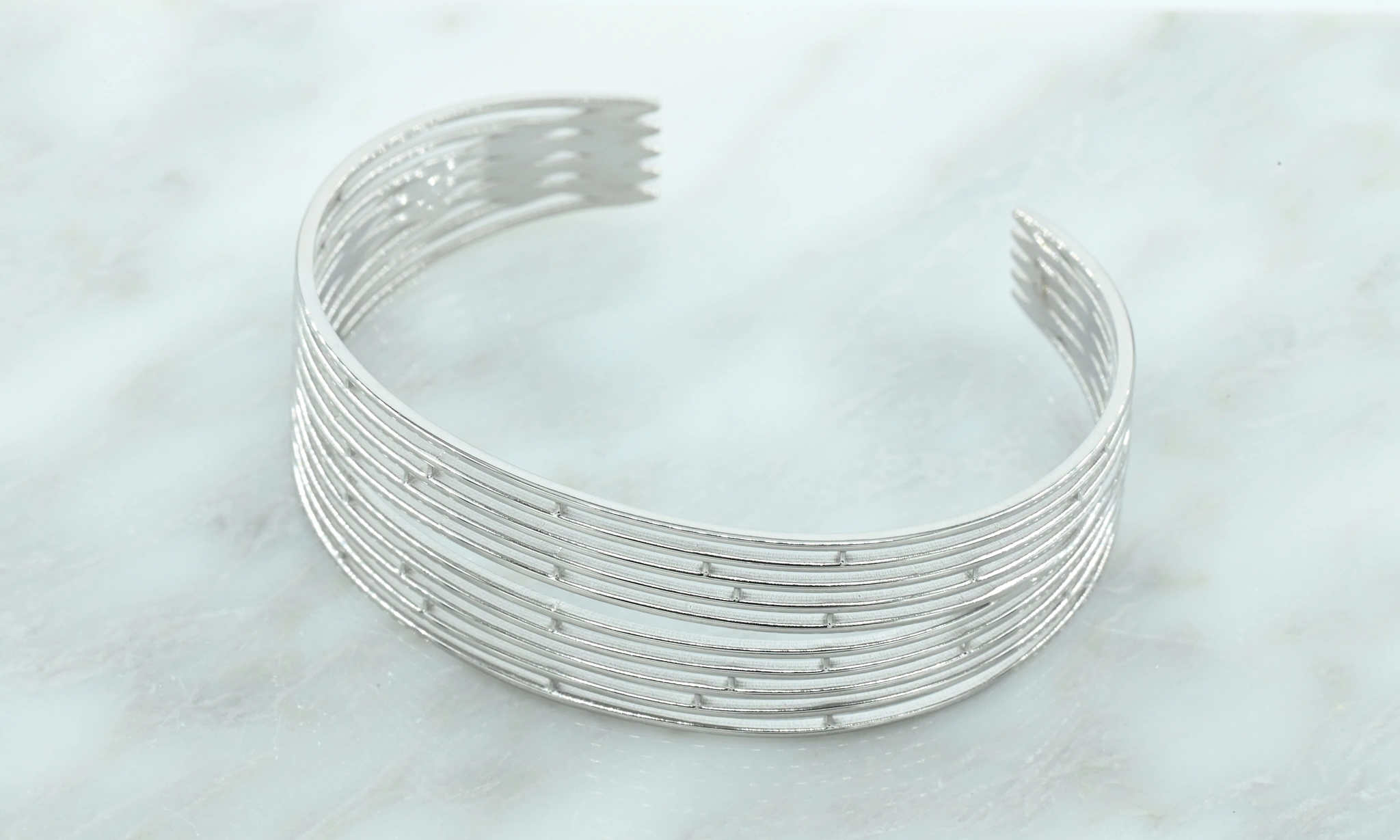 Bangle met meerdere rijen