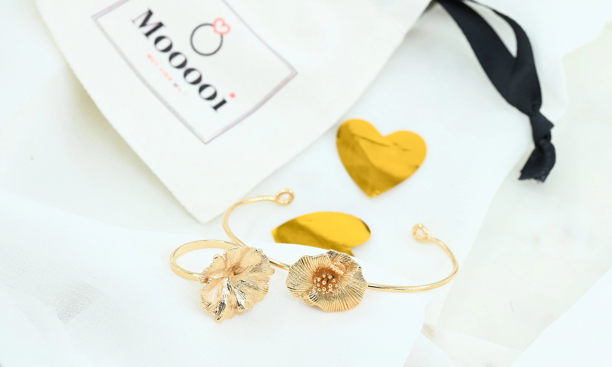 Gold plated set armband en ring met bloem